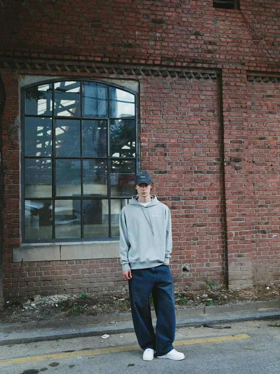 Curved Denim Pants 4