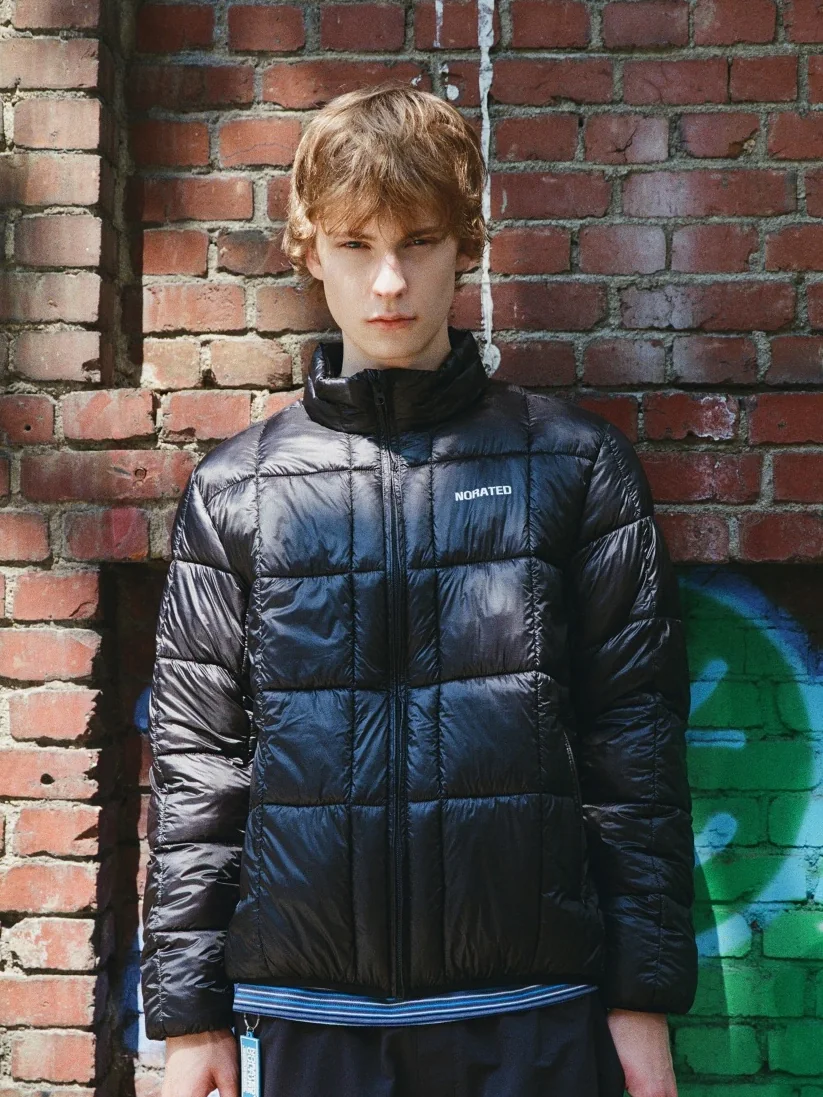 Lightweight Ball Padded Jumper